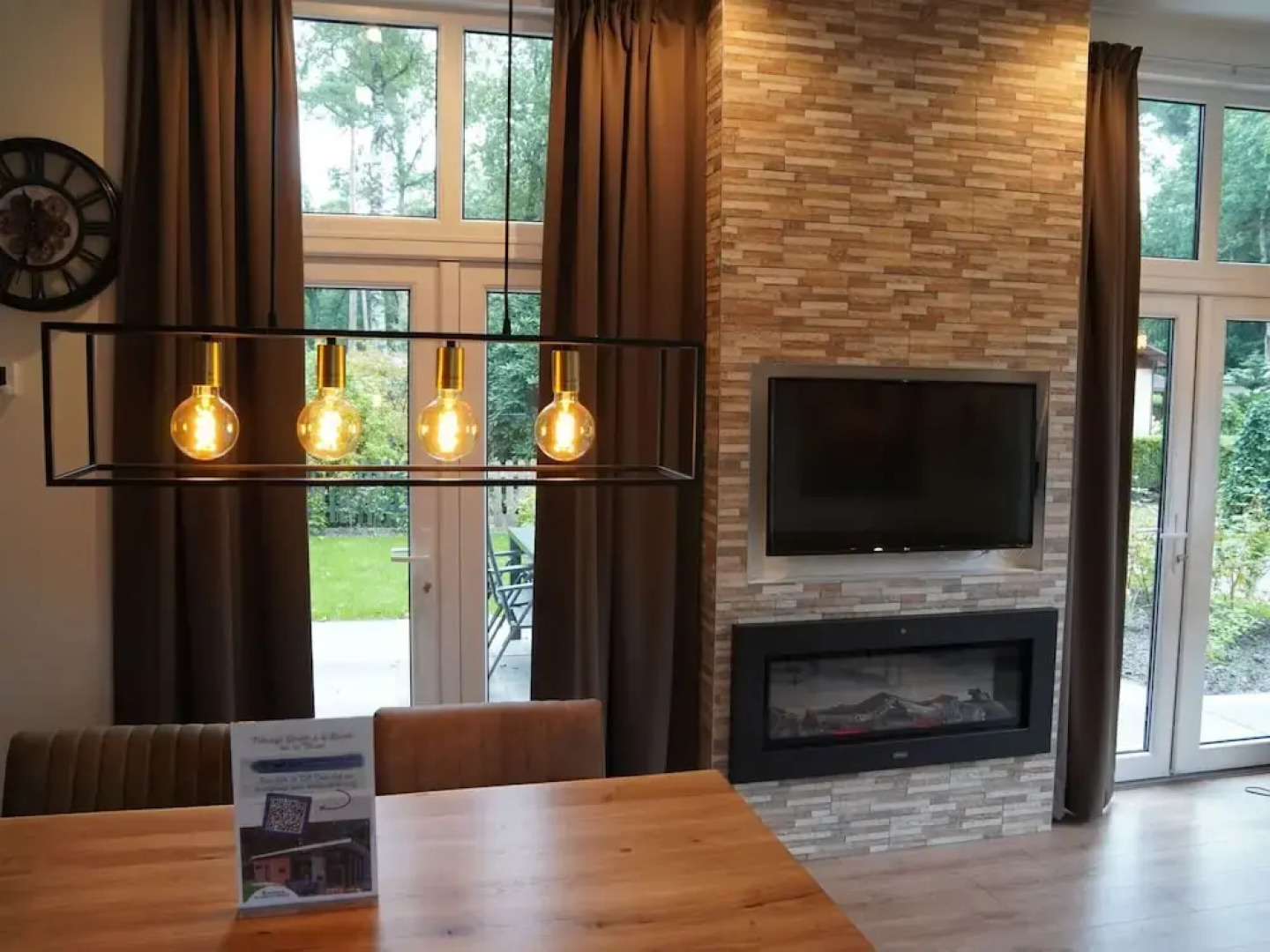 Nature-connected Modern Stay