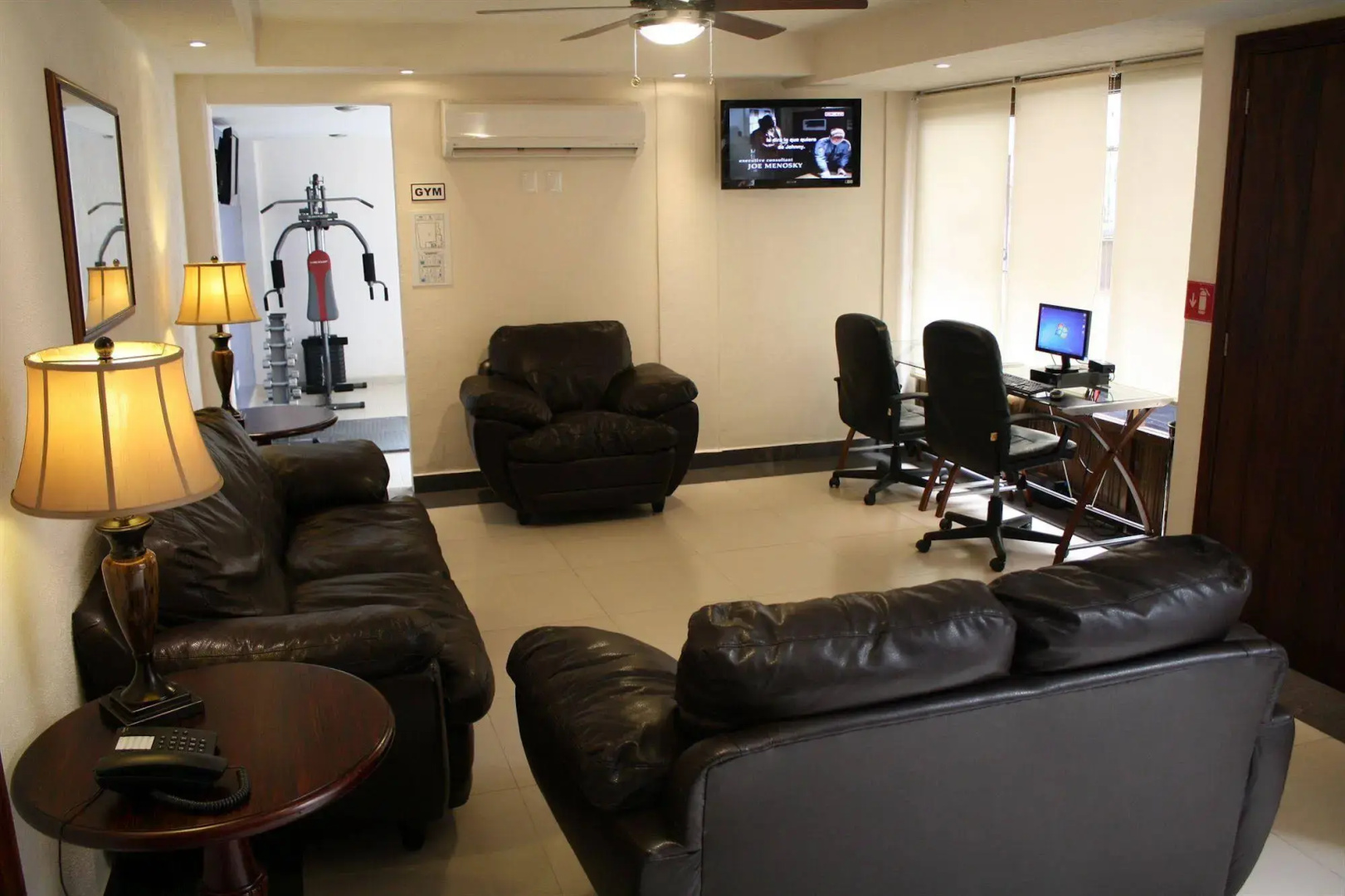 Hotel Porto Allegro - Near Malecon