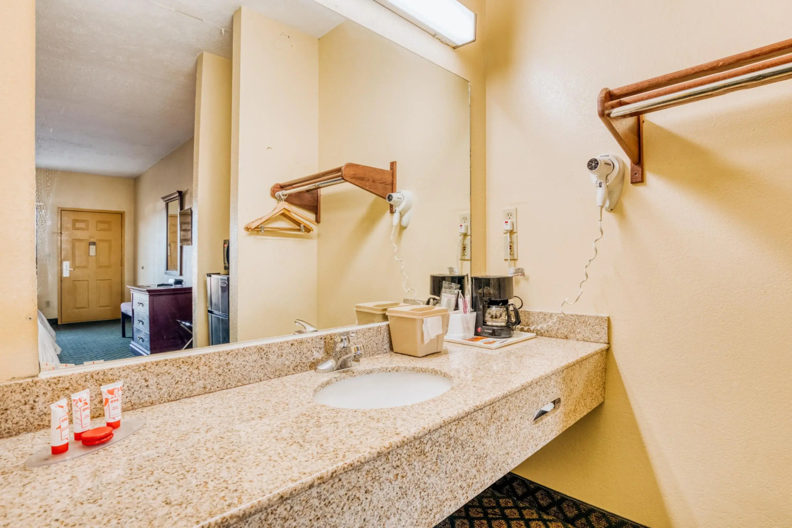 OYO Hotel Grenada West