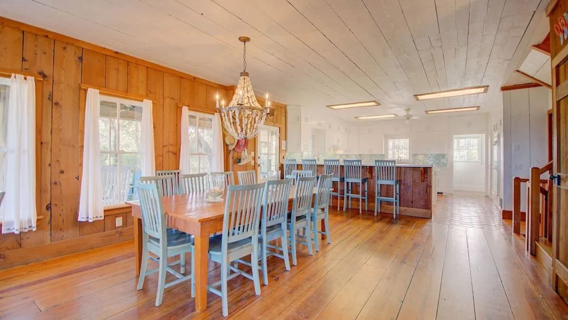 Kitchens Beach House by Peace Vacations