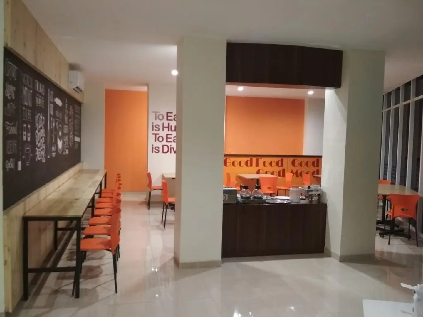 Front One Budget Muntilan