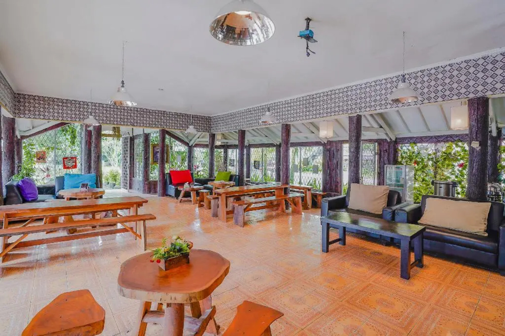 OYO 3889 D'ratna Resort