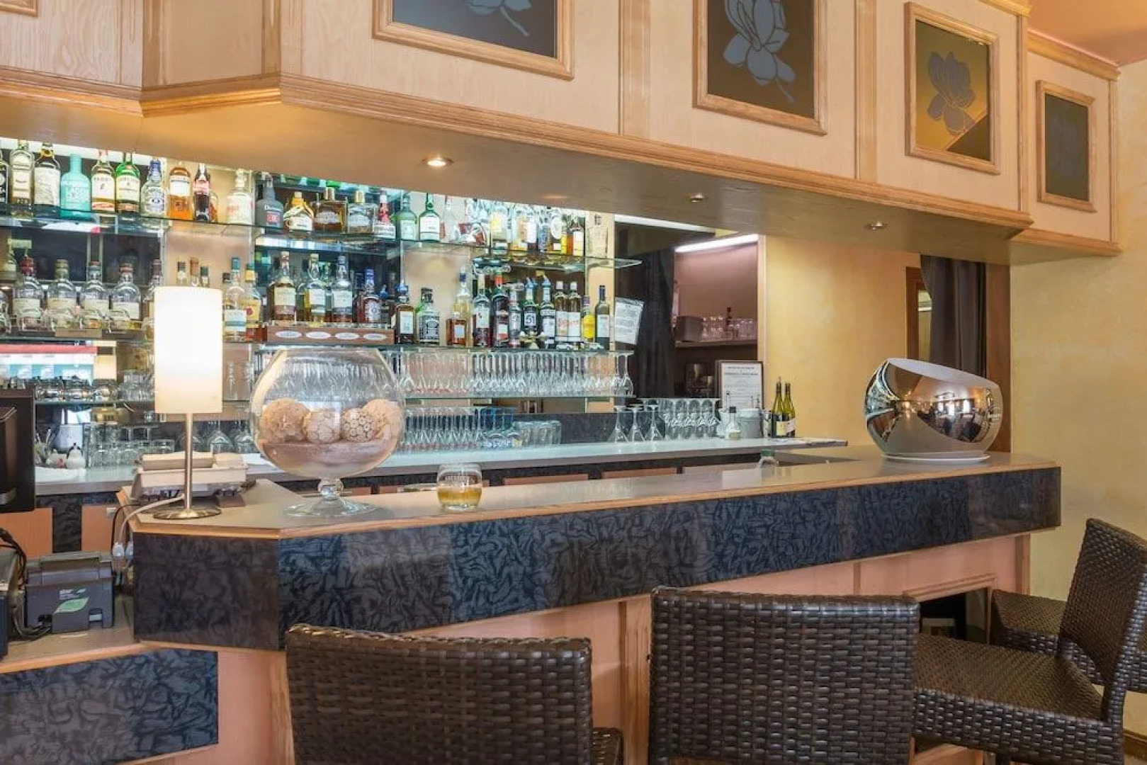 Hôtel Restaurant Laurent Perréal