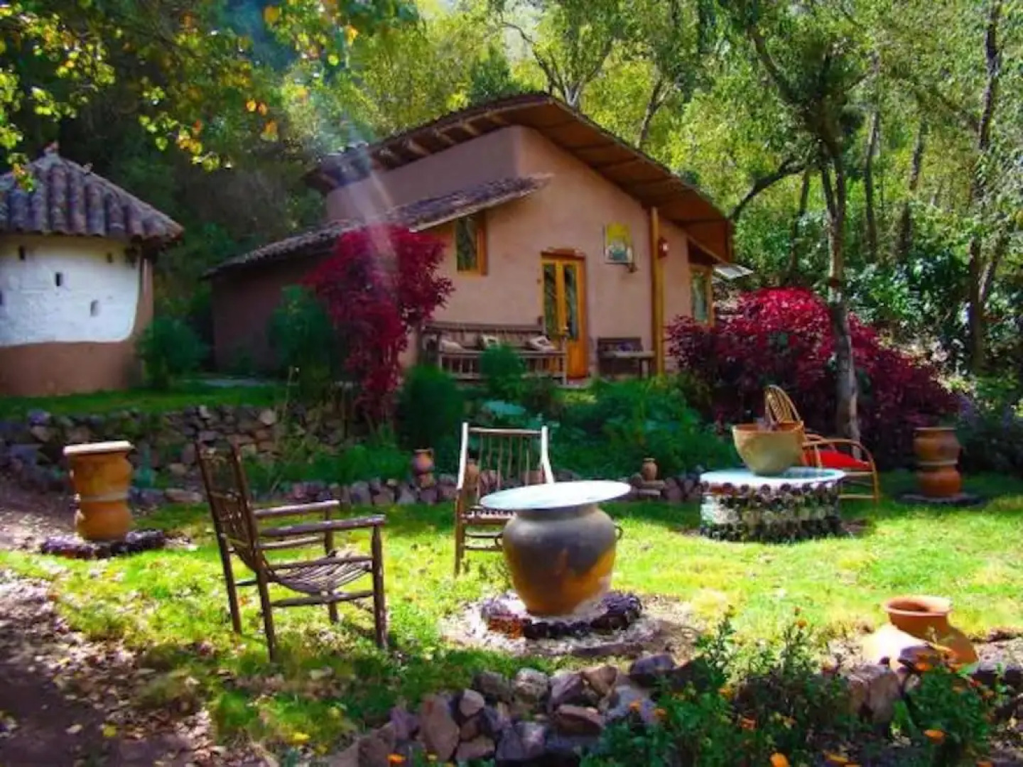 Las Chullpas Eco-Lodge