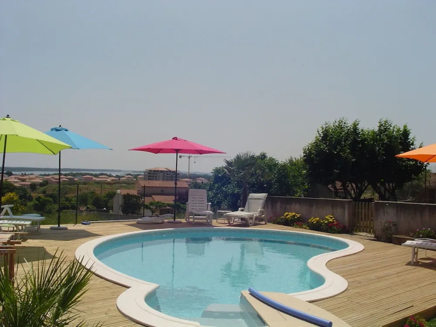 Appartement climatisé piscine mer 2km5