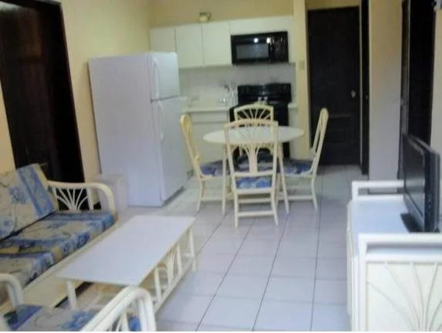 Cofresi Beach Hotel