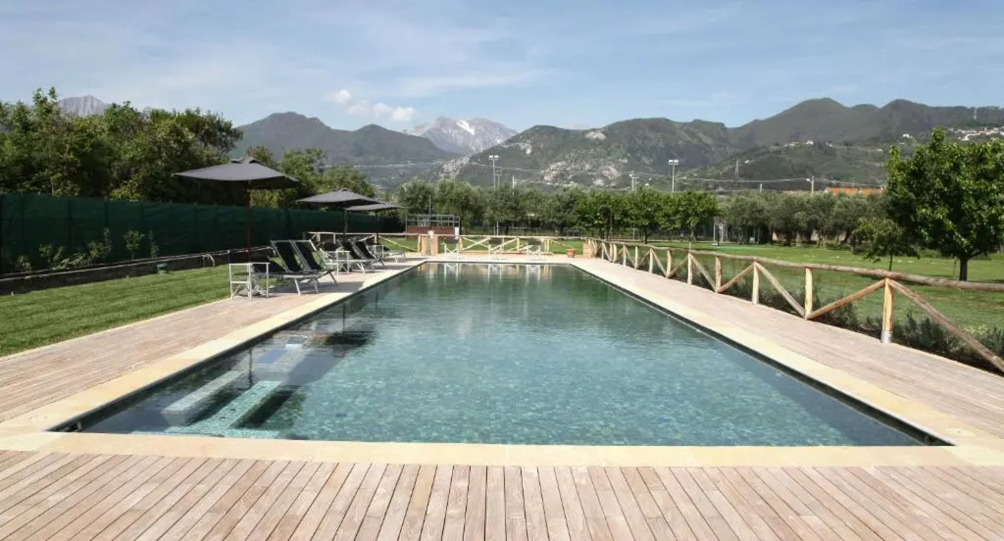 Olimagio Holiday Farm with animals and 25m pool, beach at cycling distance