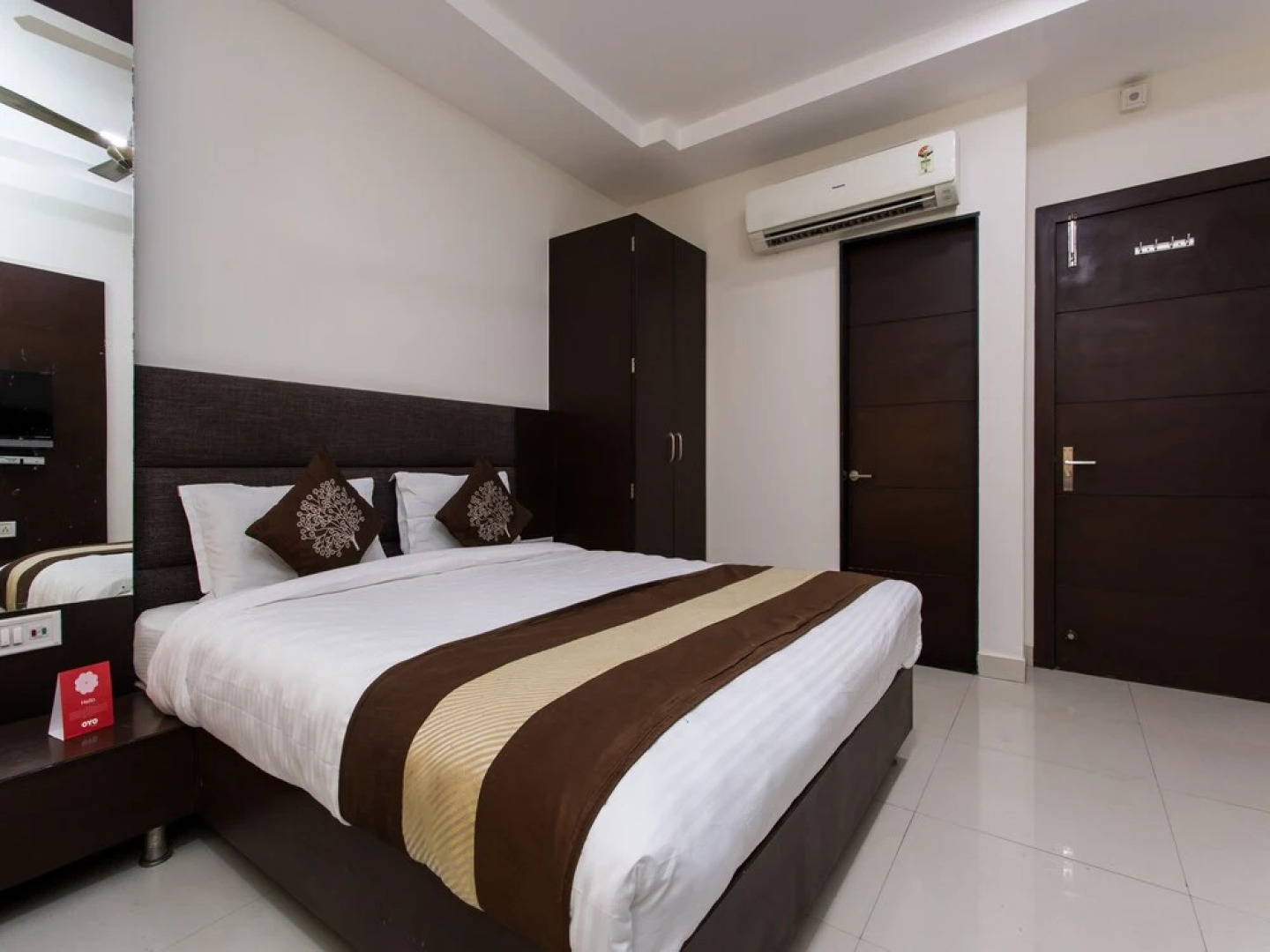 OYO 12475 Hotel Maheshwari
