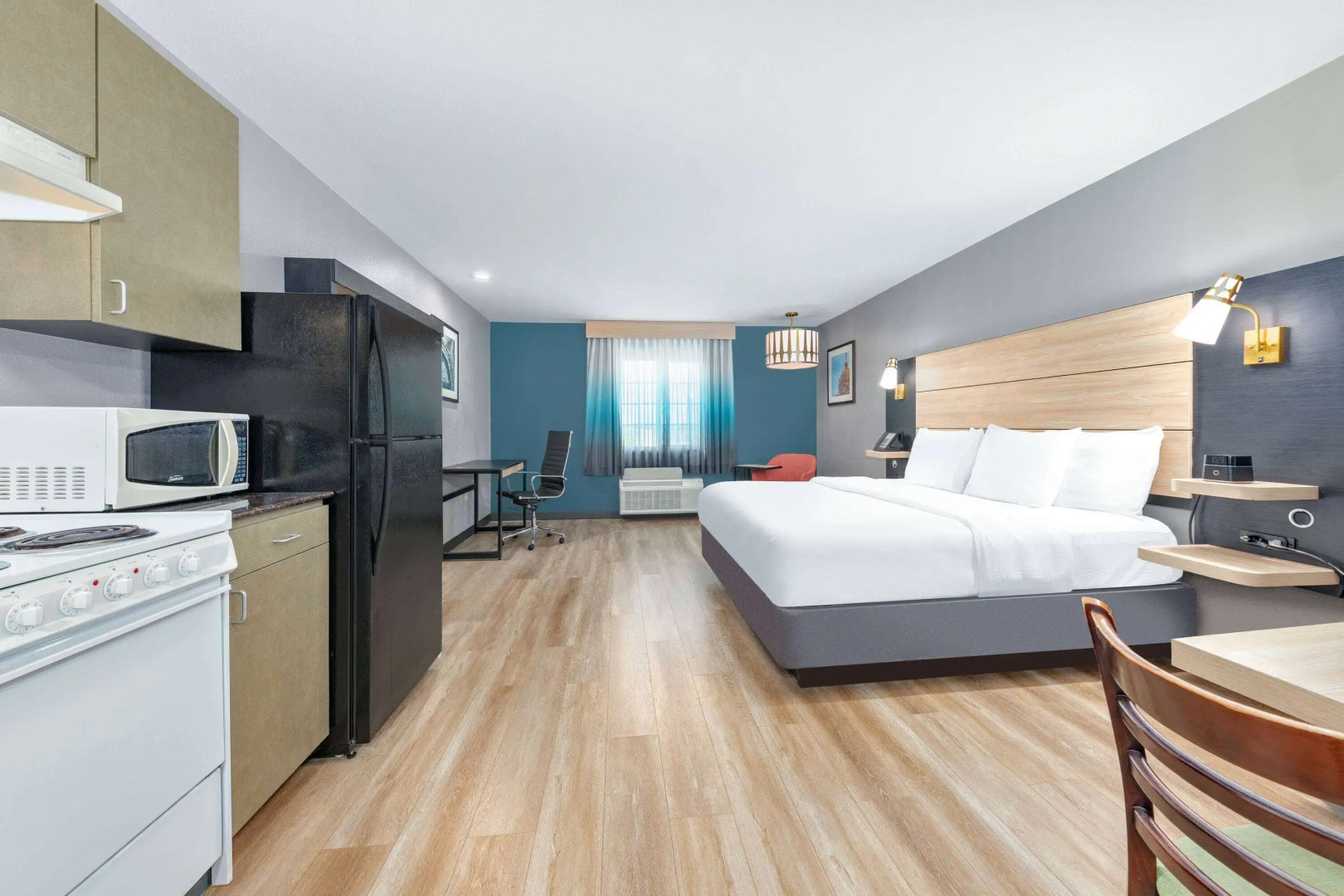 La Quinta Inn & Suites by Wyndham Woodway - Waco South