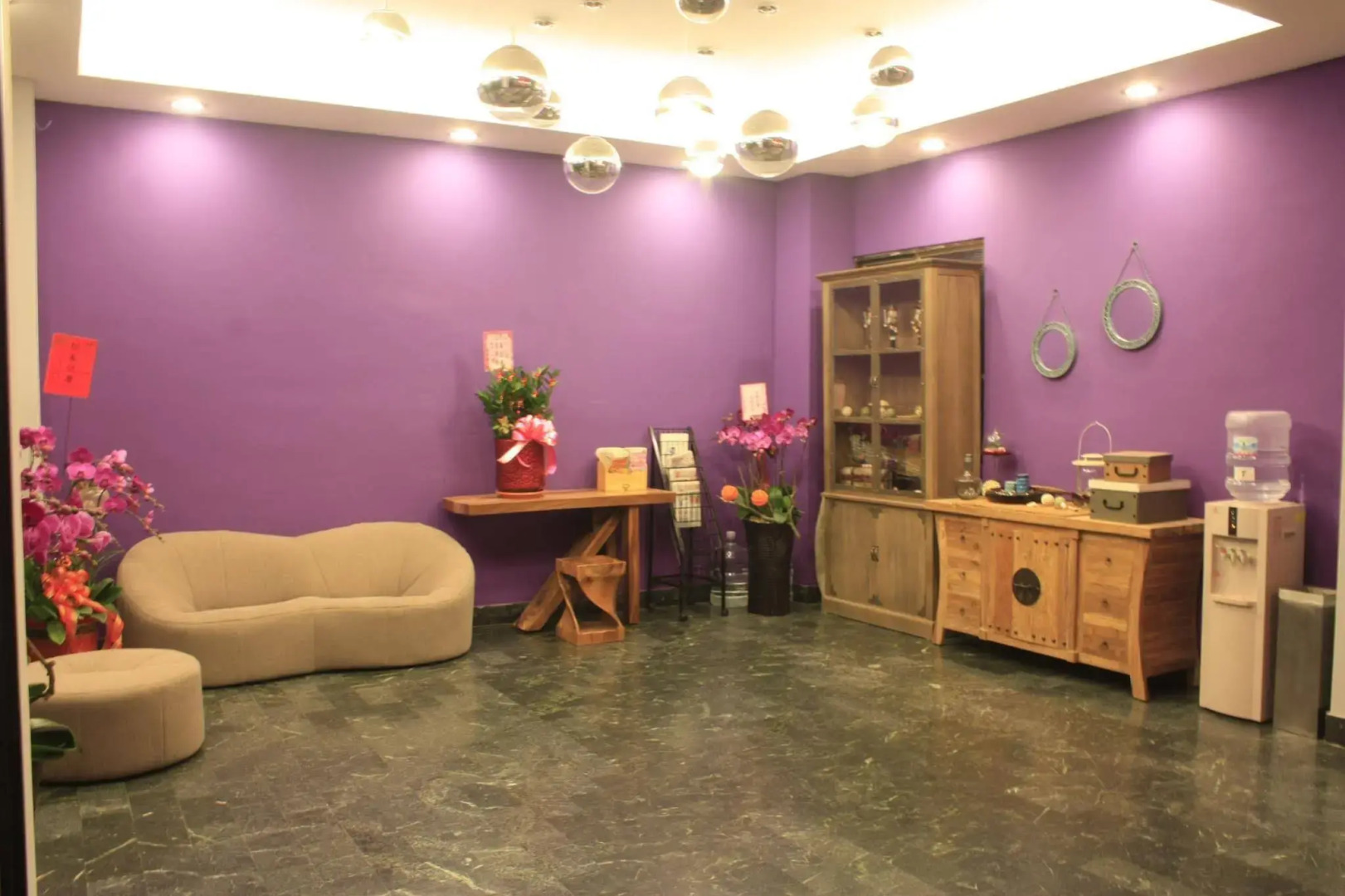 Prince To Travel Hotel