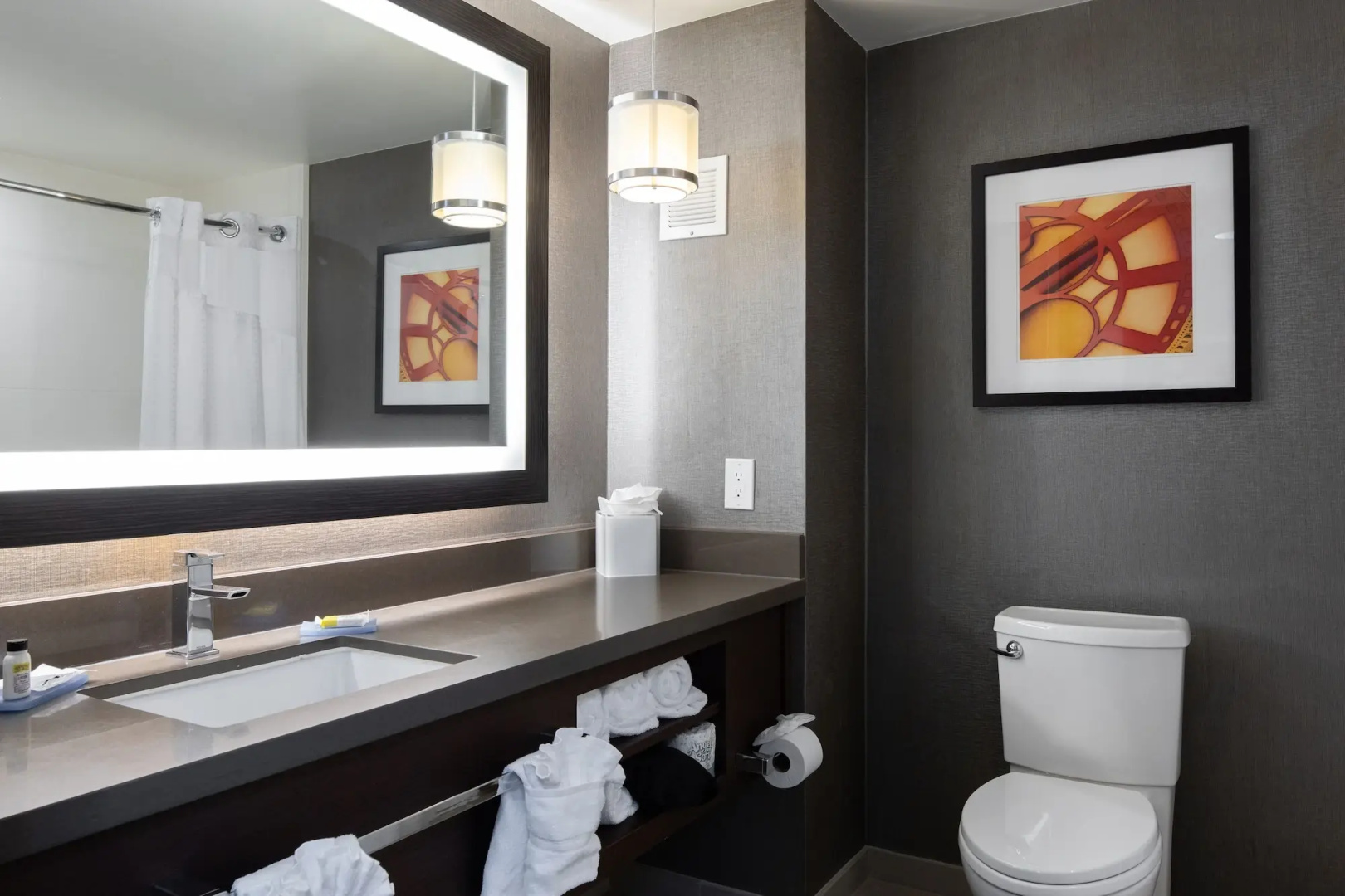 Holiday Inn Express Redwood City-Central by IHG