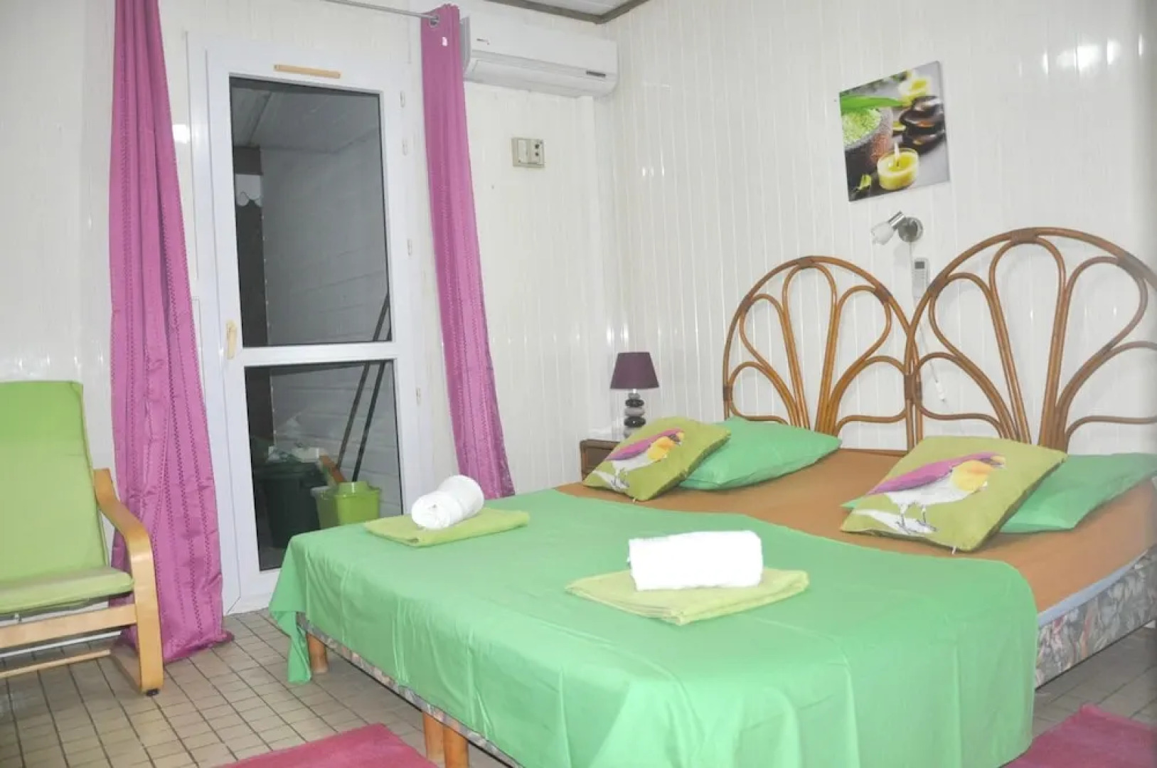 Bungalow With 2 Bedrooms in Bouillante, With Wonderful sea View, Furni