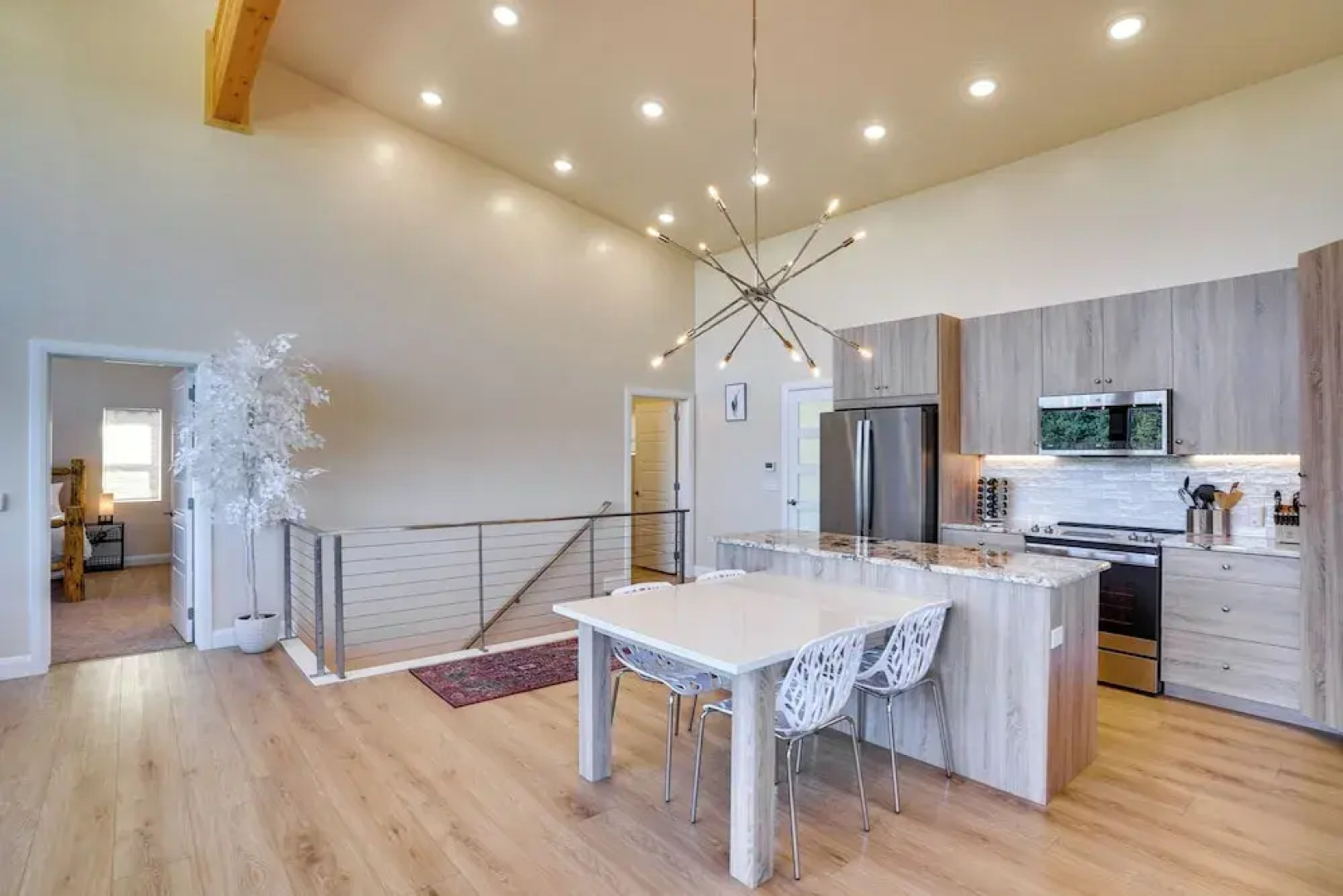 Newly Built, Modern Alton Cabin on 4 Acres!