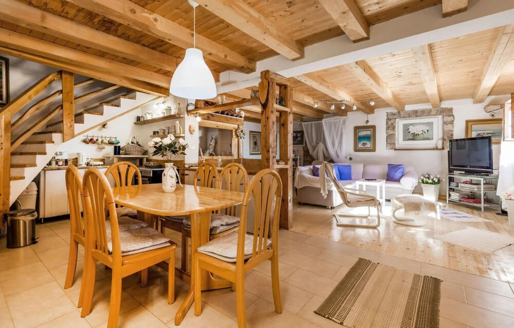 Beautiful Home in Lukovo Sugarje With 3 Bedrooms and Wifi