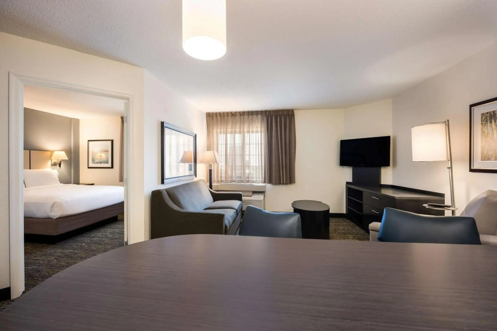 Sonesta Simply Suites Phoenix Tempe