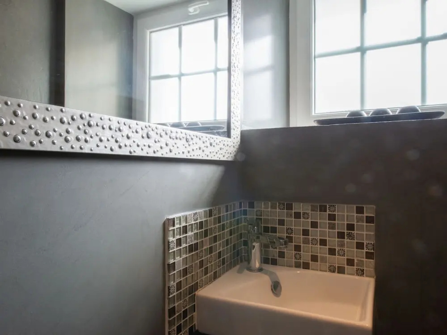 Cosy Holiday Home in Mandeville en Bassin With Garden