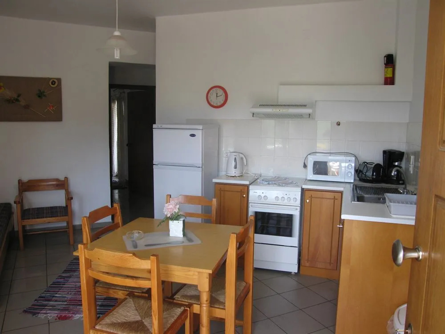 New Kydonia Suites & Studios