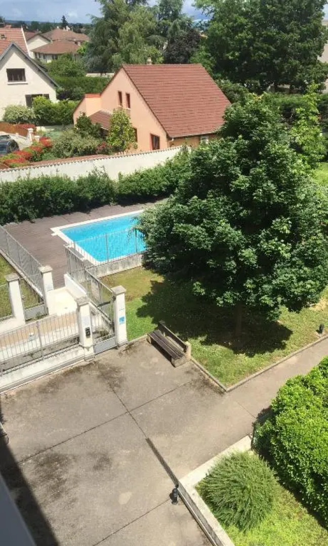Appartement tout équipé avec piscine proche Stade OL et EUREXPO