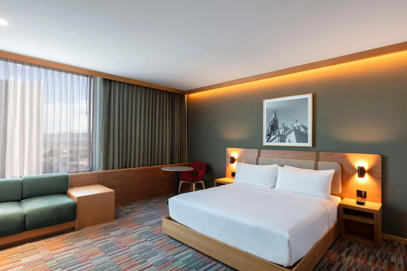 Hilton Garden Inn Guadalajara Airport