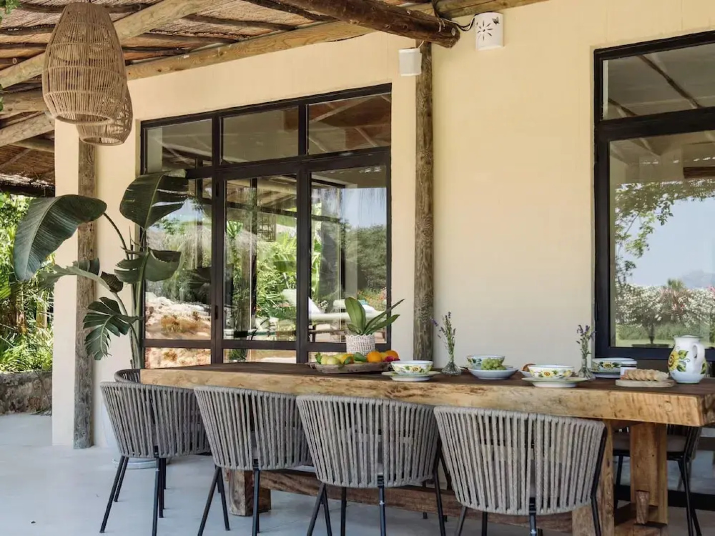 Lavish Villa With Private Pool