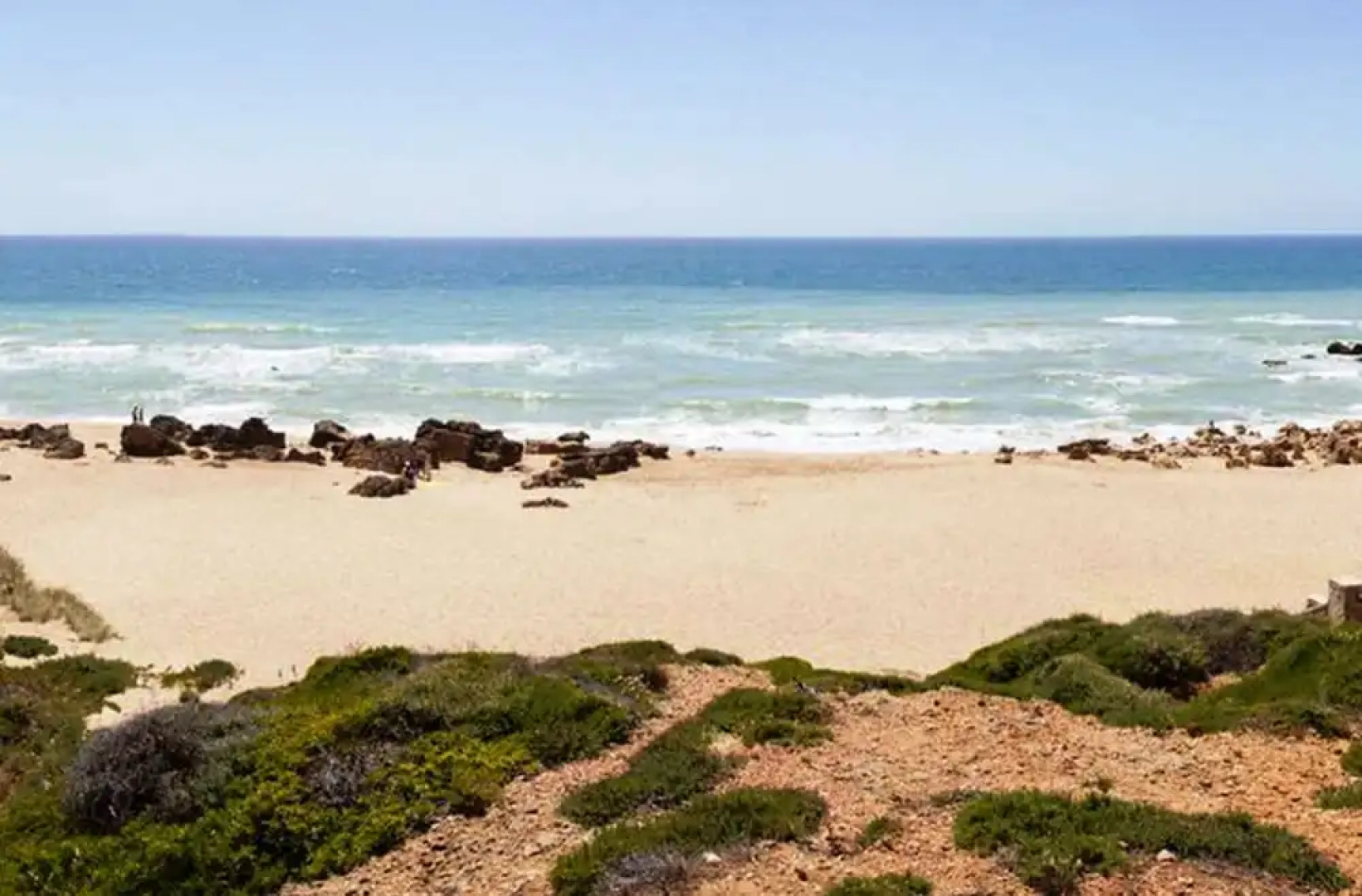 Lofts a pie de playa con piscina comunitaria