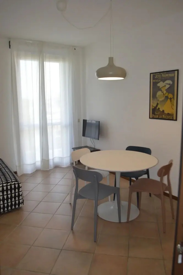 V12 Apartments - Trecate