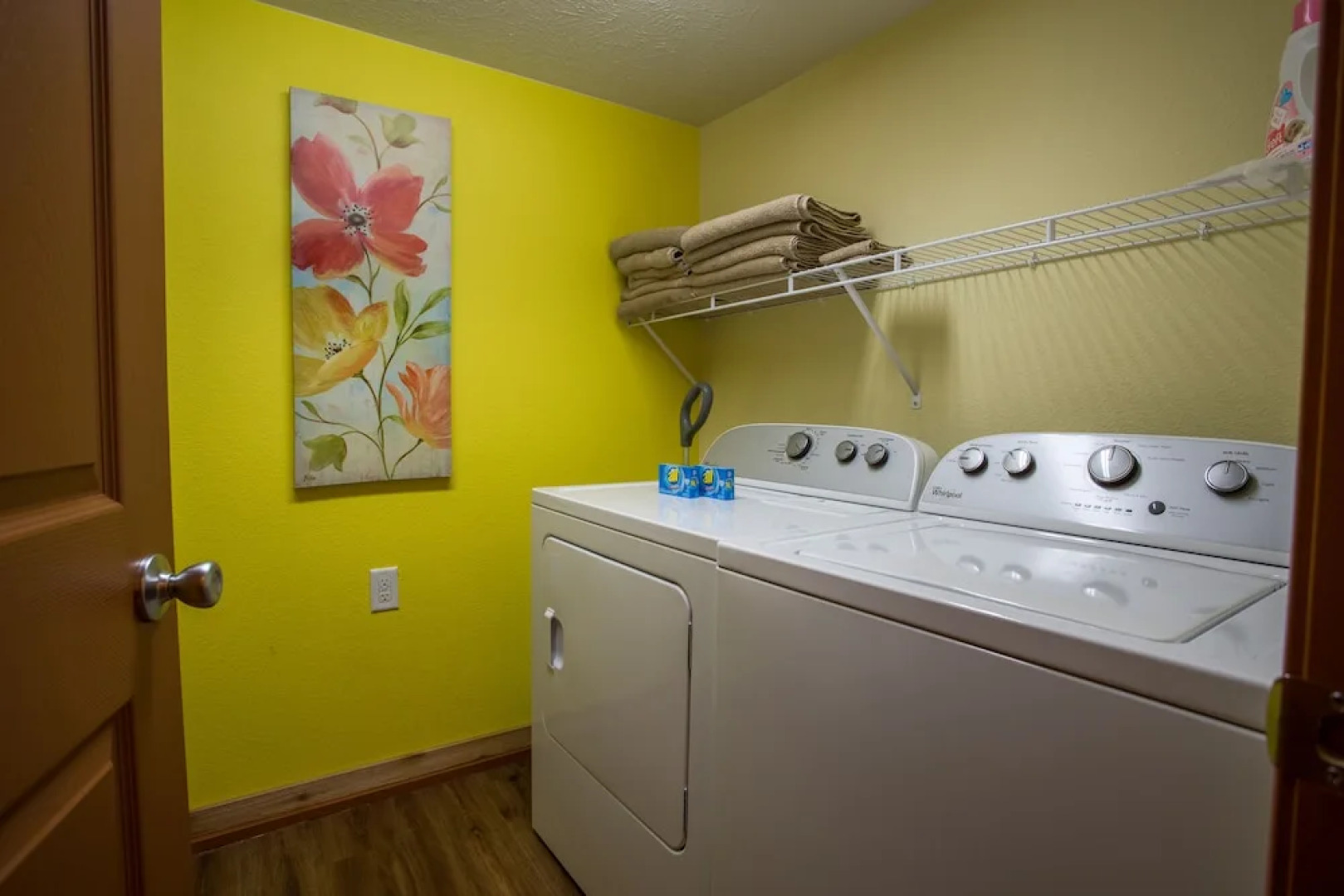 Henrys Hideaway by RedAwning