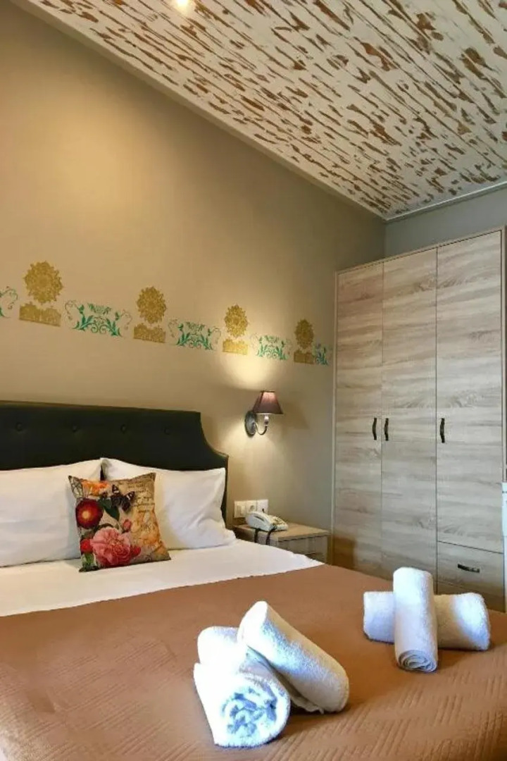 Venus Beach Bungalows Hotel