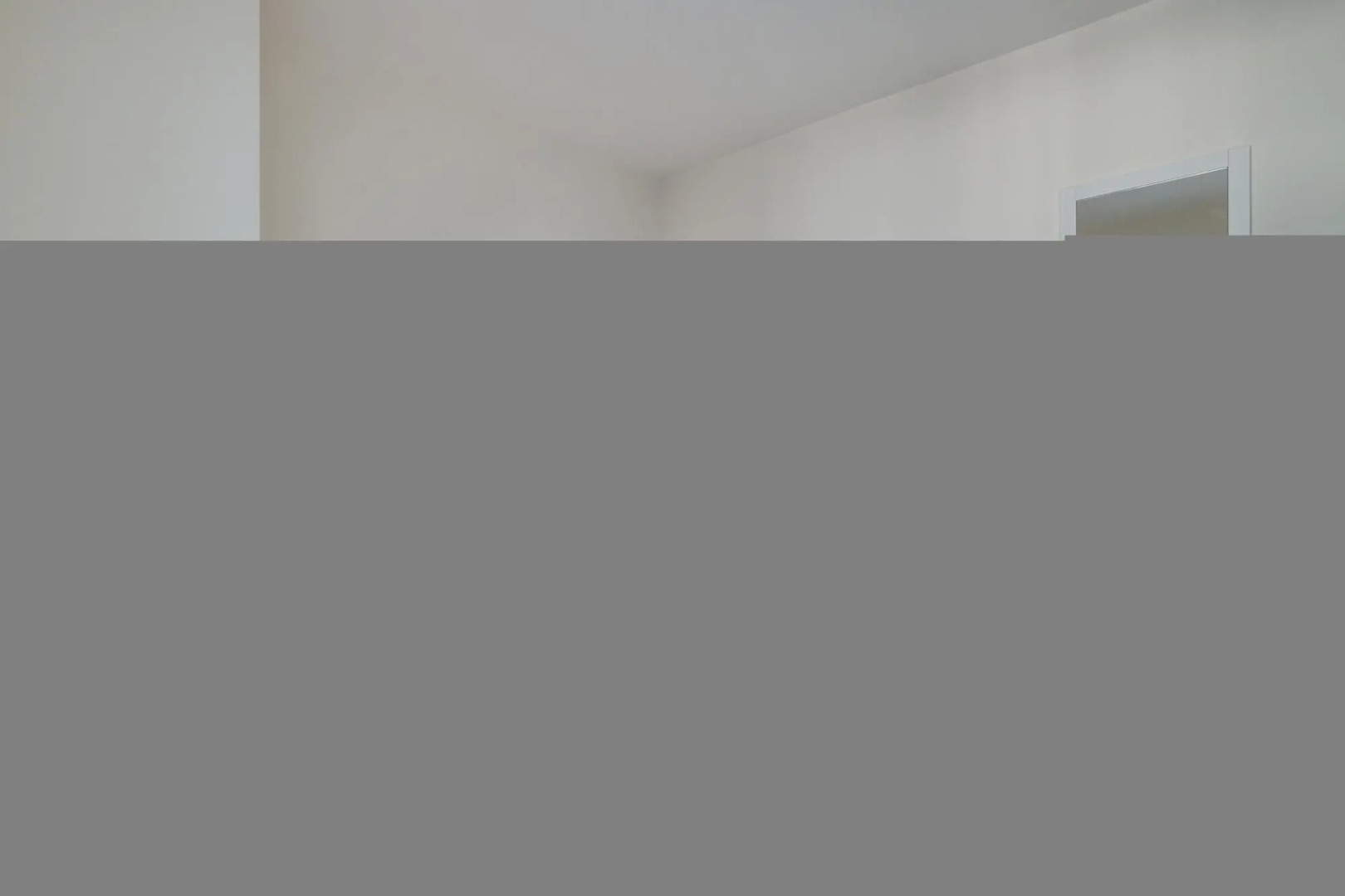 Stunning 3BR Apartment With Marina Views