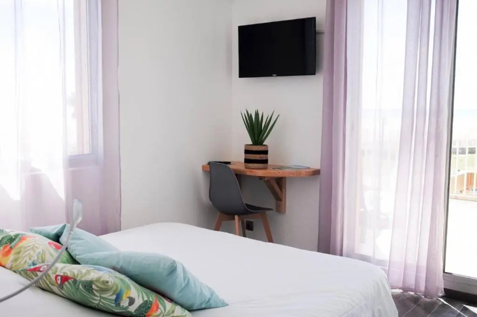 Sunrise Beach Hotel