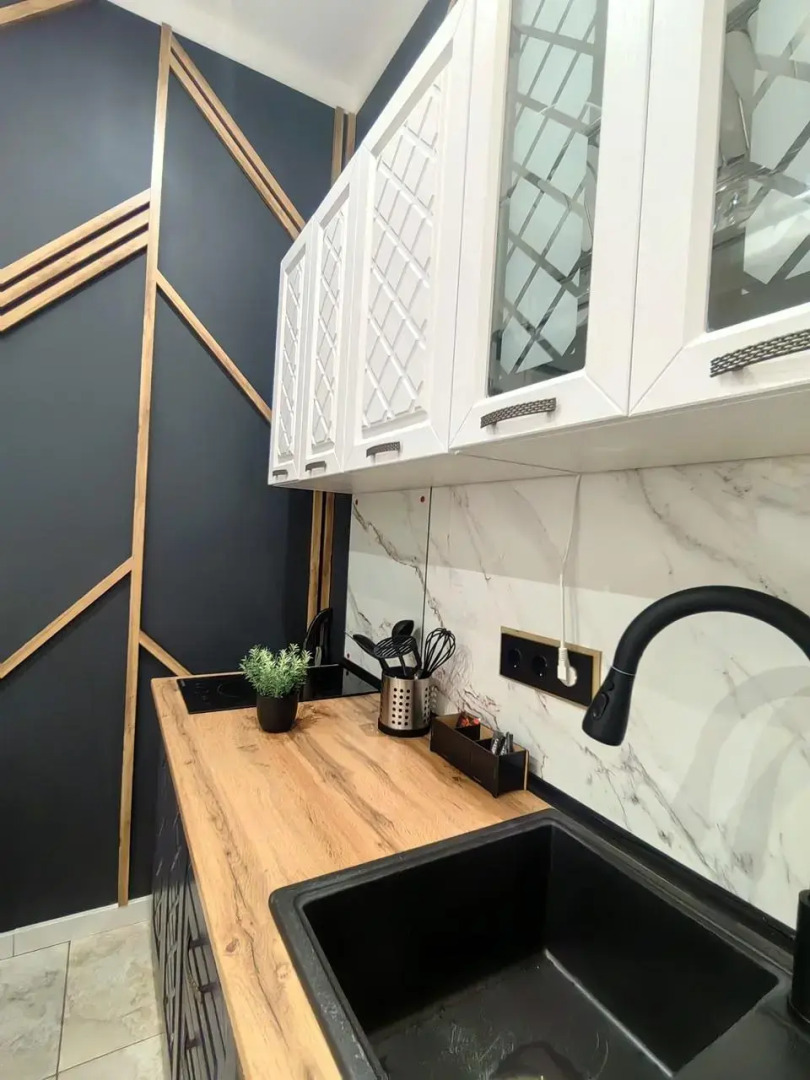 Апартаменты на Микрорайоне 1 Мая 4к1