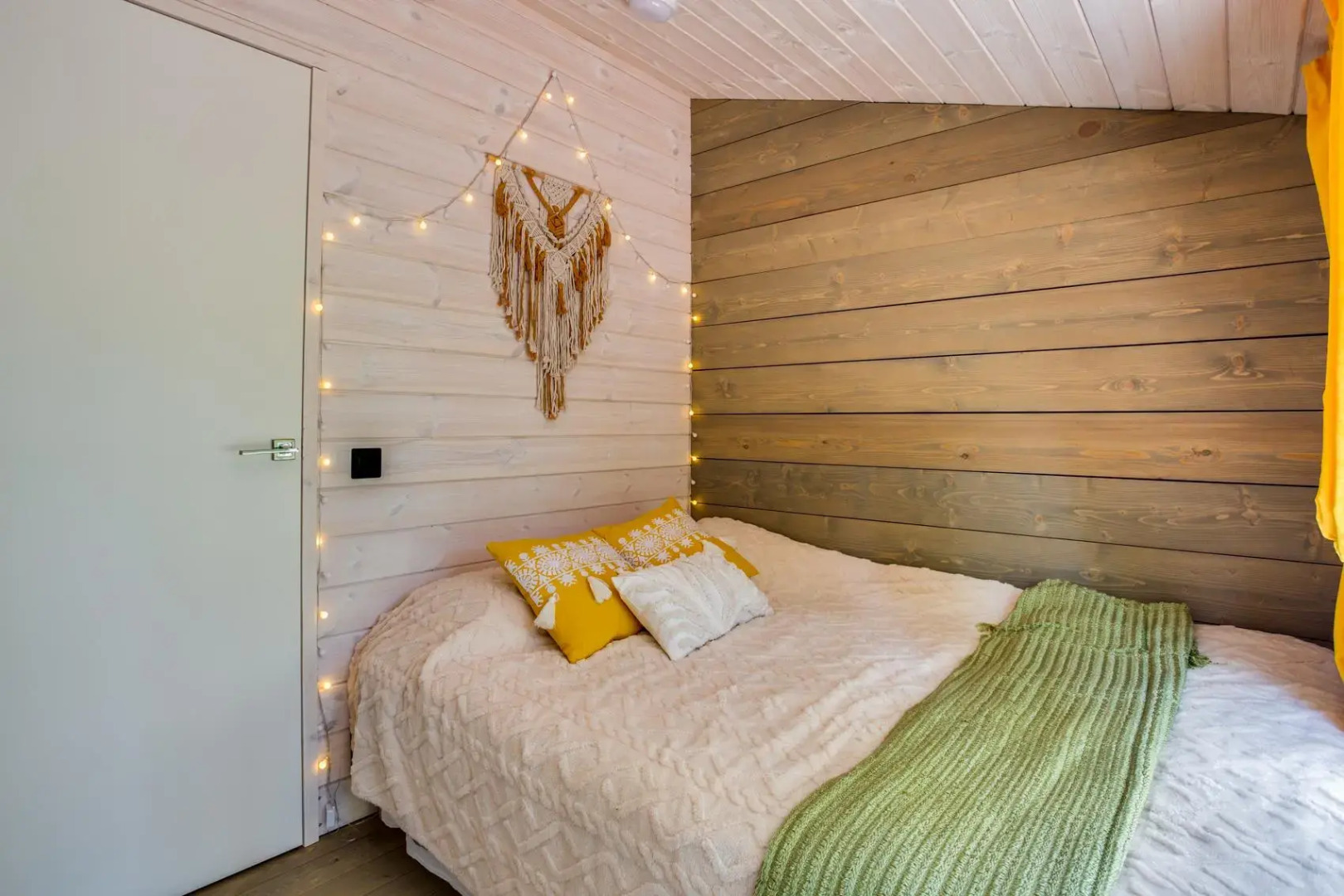 Дом Boho (Бохо) у воды