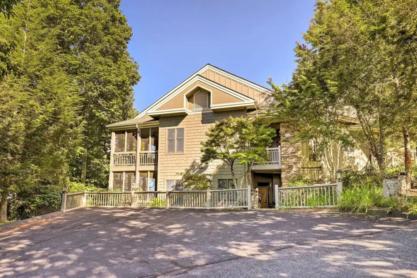 Surrounded by Nat'l Forest: Condo w/ Majestic View