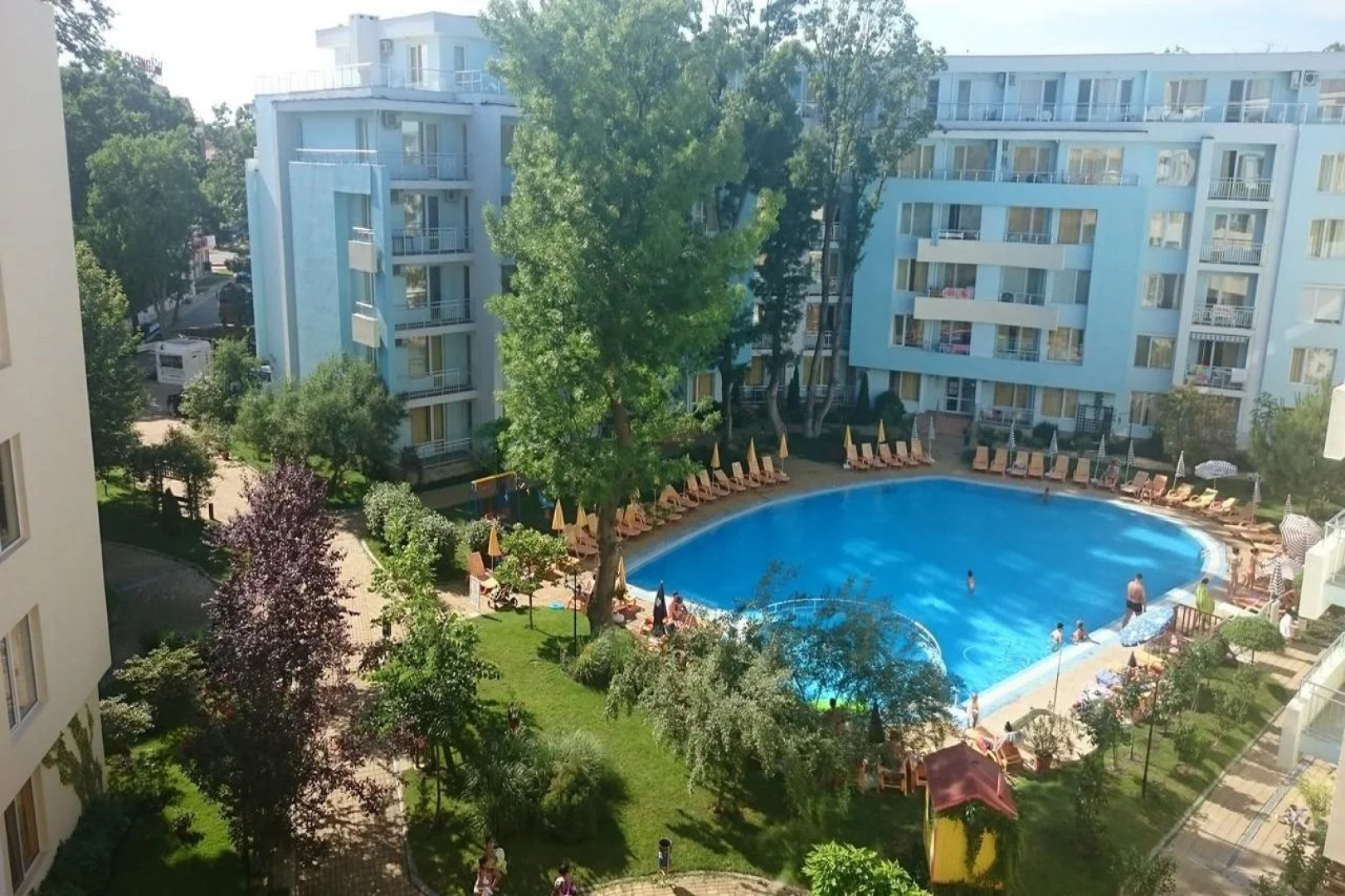 Yassen Holiday Village