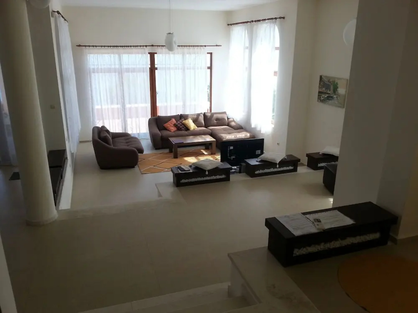 Lighthouse Luxe Estate Apart & Villas