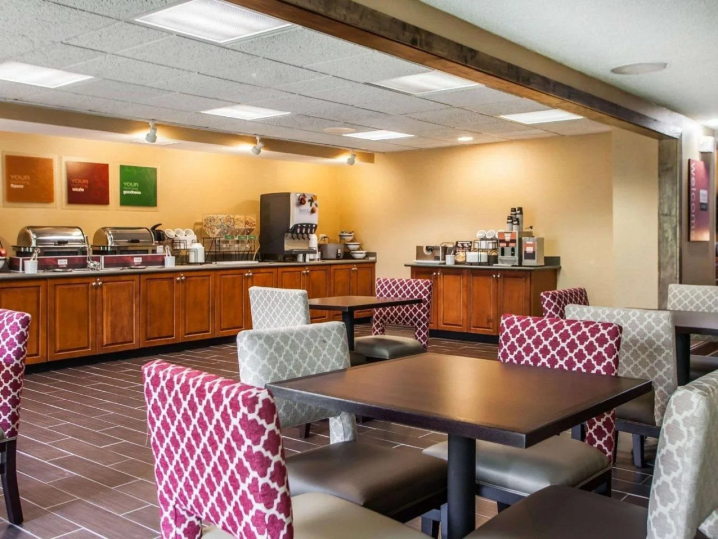 Suburban Studios Arlington Heights – Elk Grove