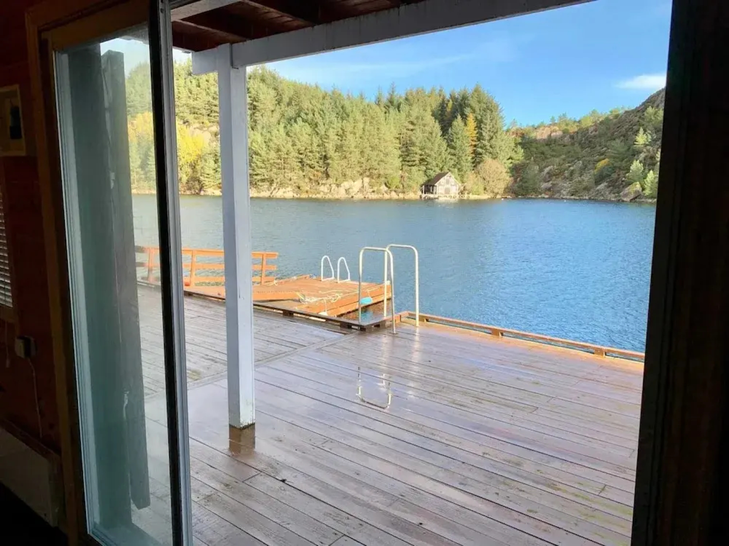 8 Person Holiday Home in Urangsvag
