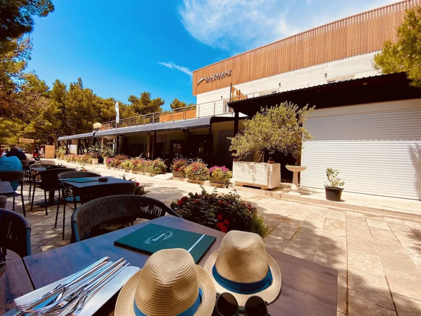 Zlatni Rat Beach Hotel