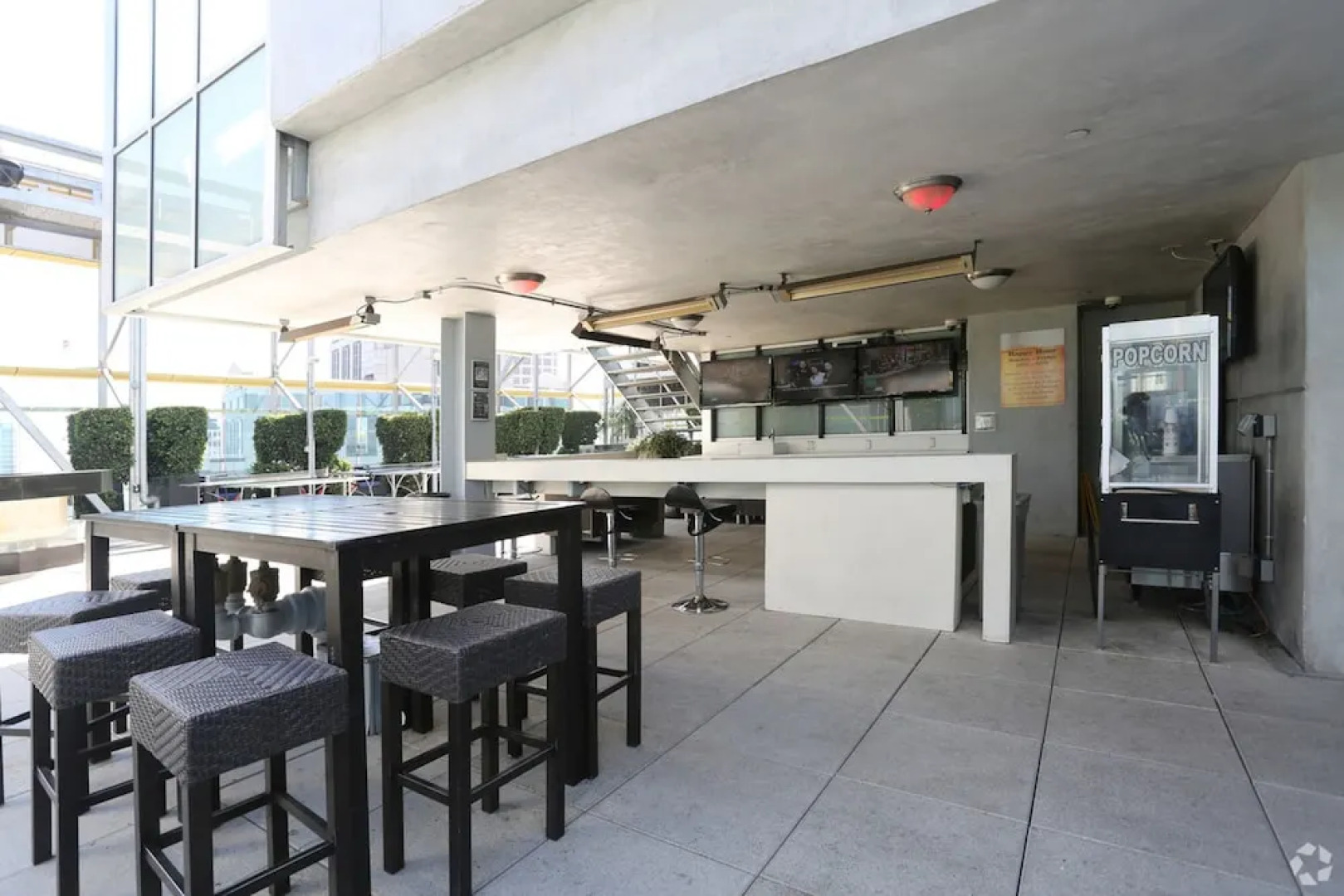 Apartments in the Loop