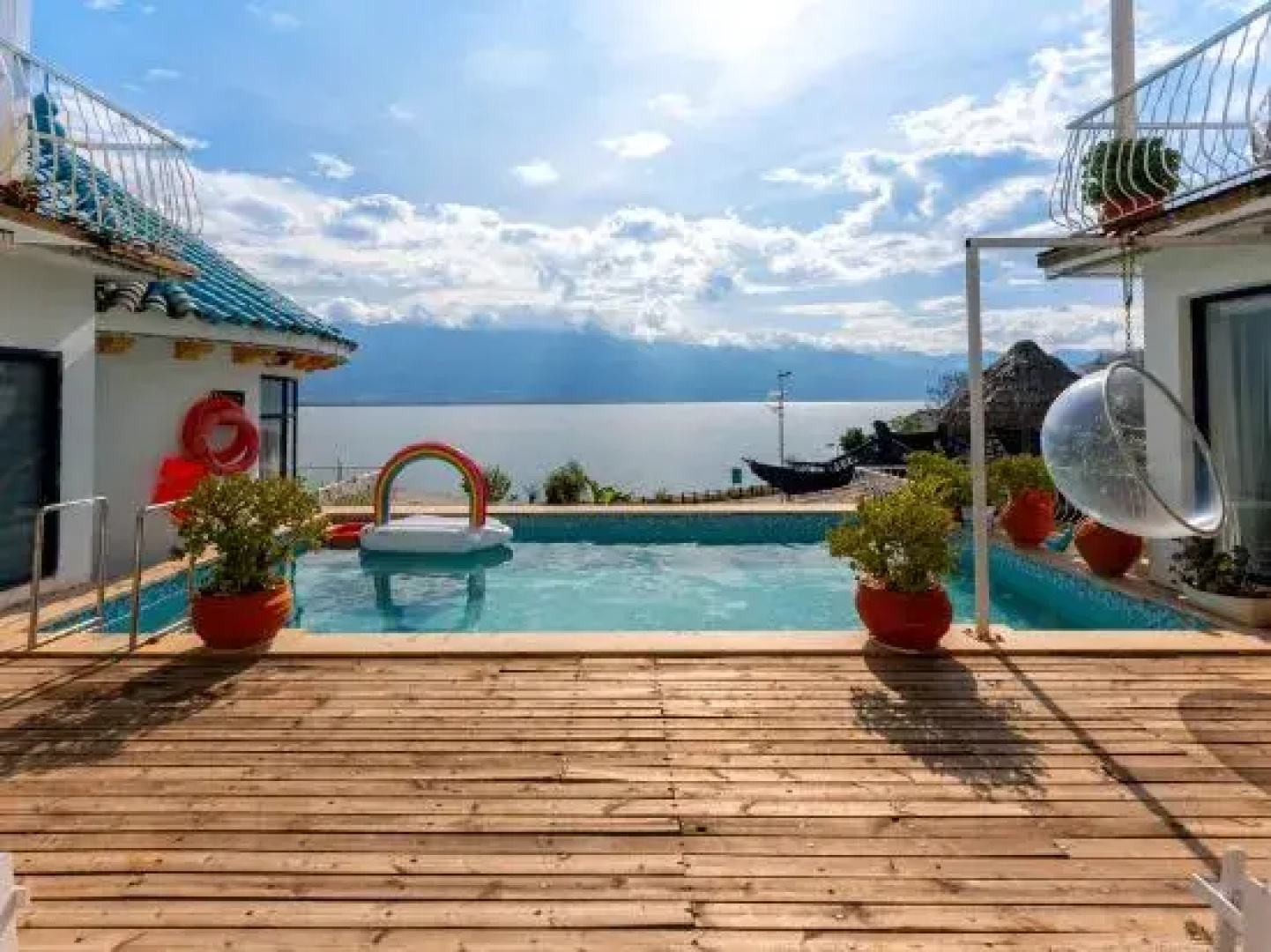 Langyue Lake-view Boutique Inn