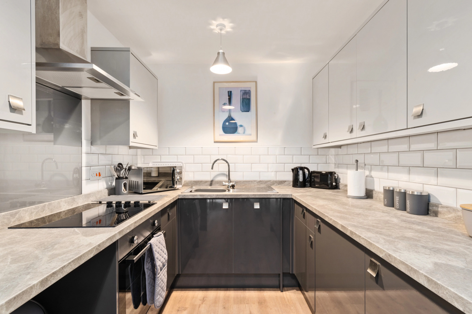 Coedrath Park 19 - Close to Beach, Parking, Balcony, Pet Friendly