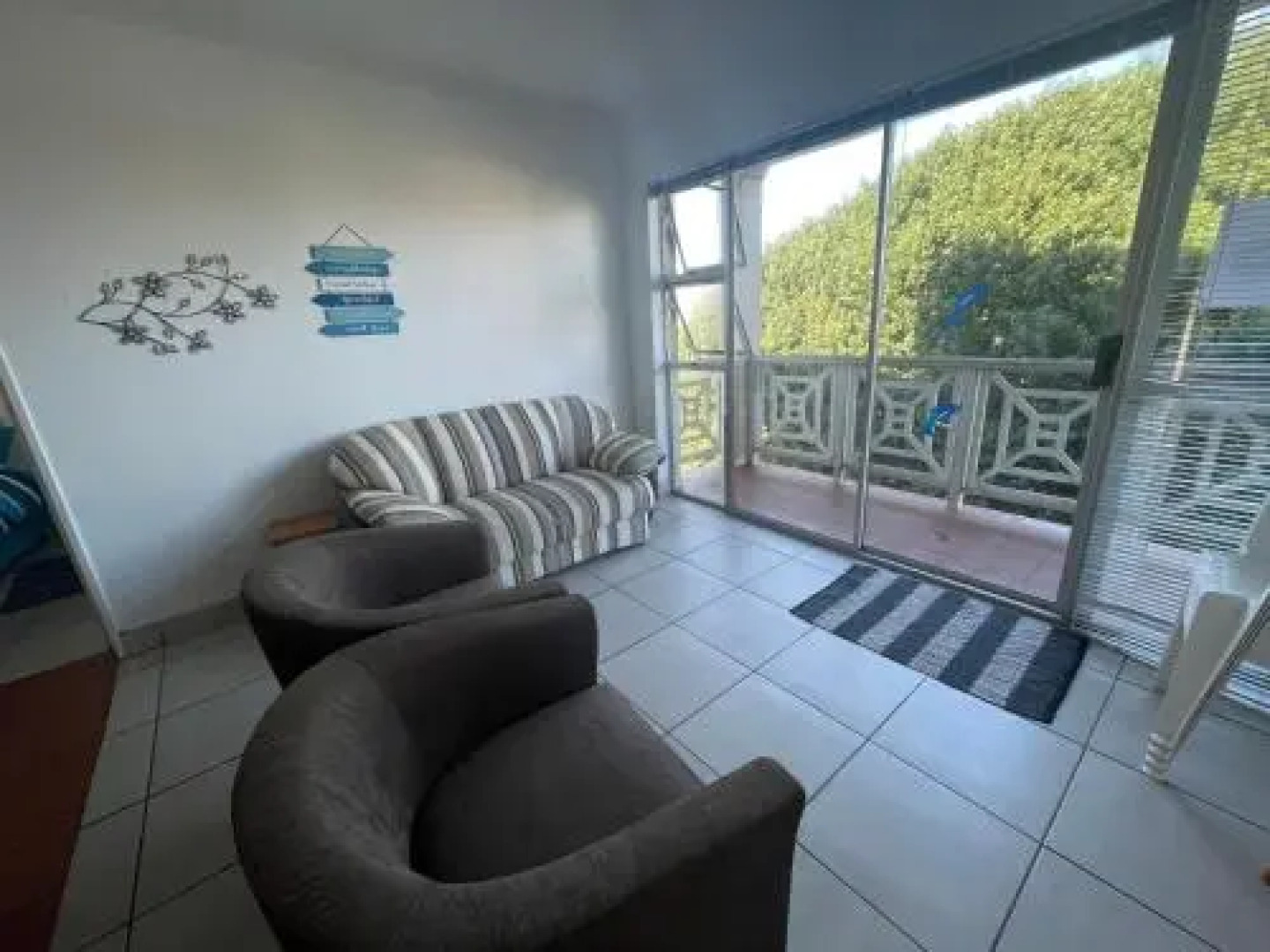 127 Hermanus Beach Club