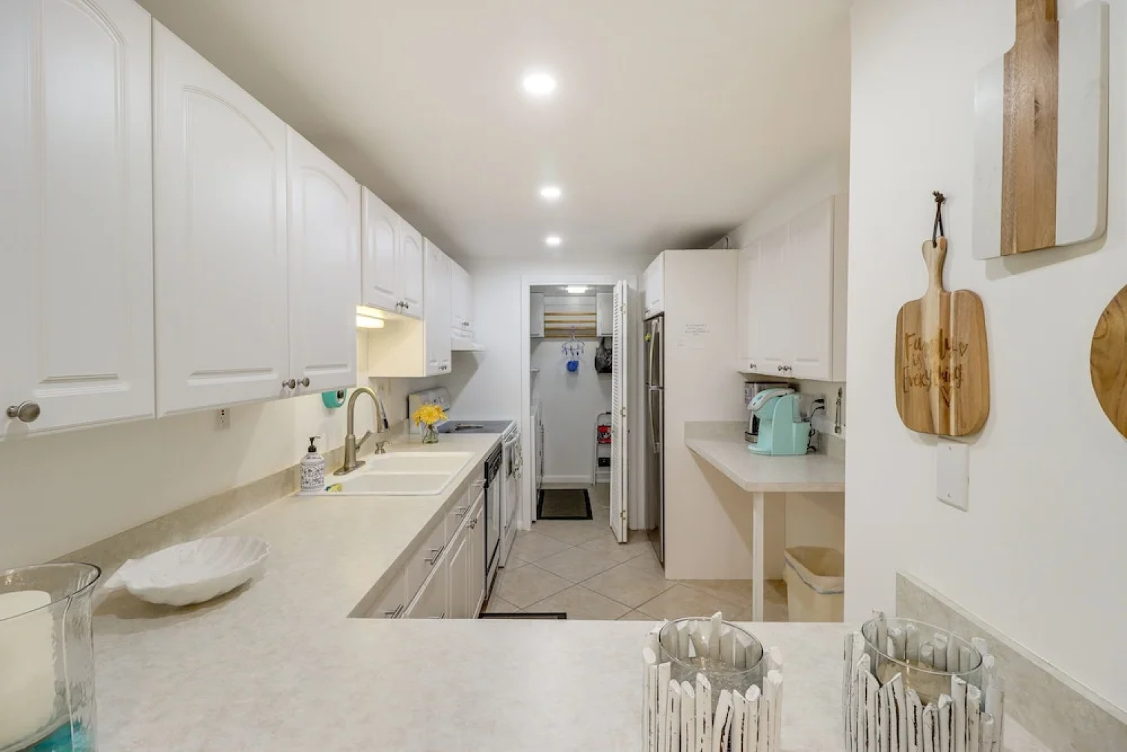 Ocean-view Key Colony Beach Condo w/ Pool Access!