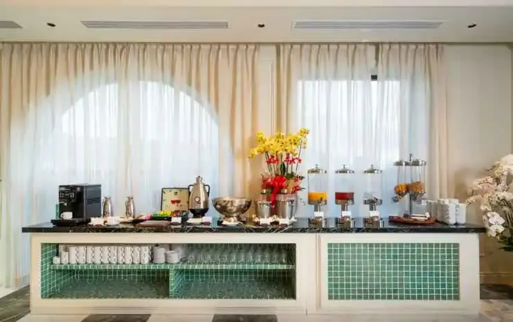 Edensee Kega Beach Resort