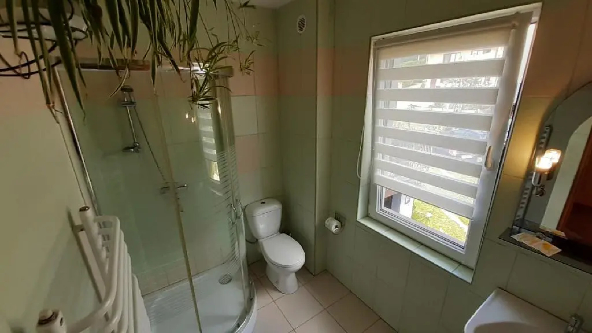 Pokoje do Wynajęcia u Lusi