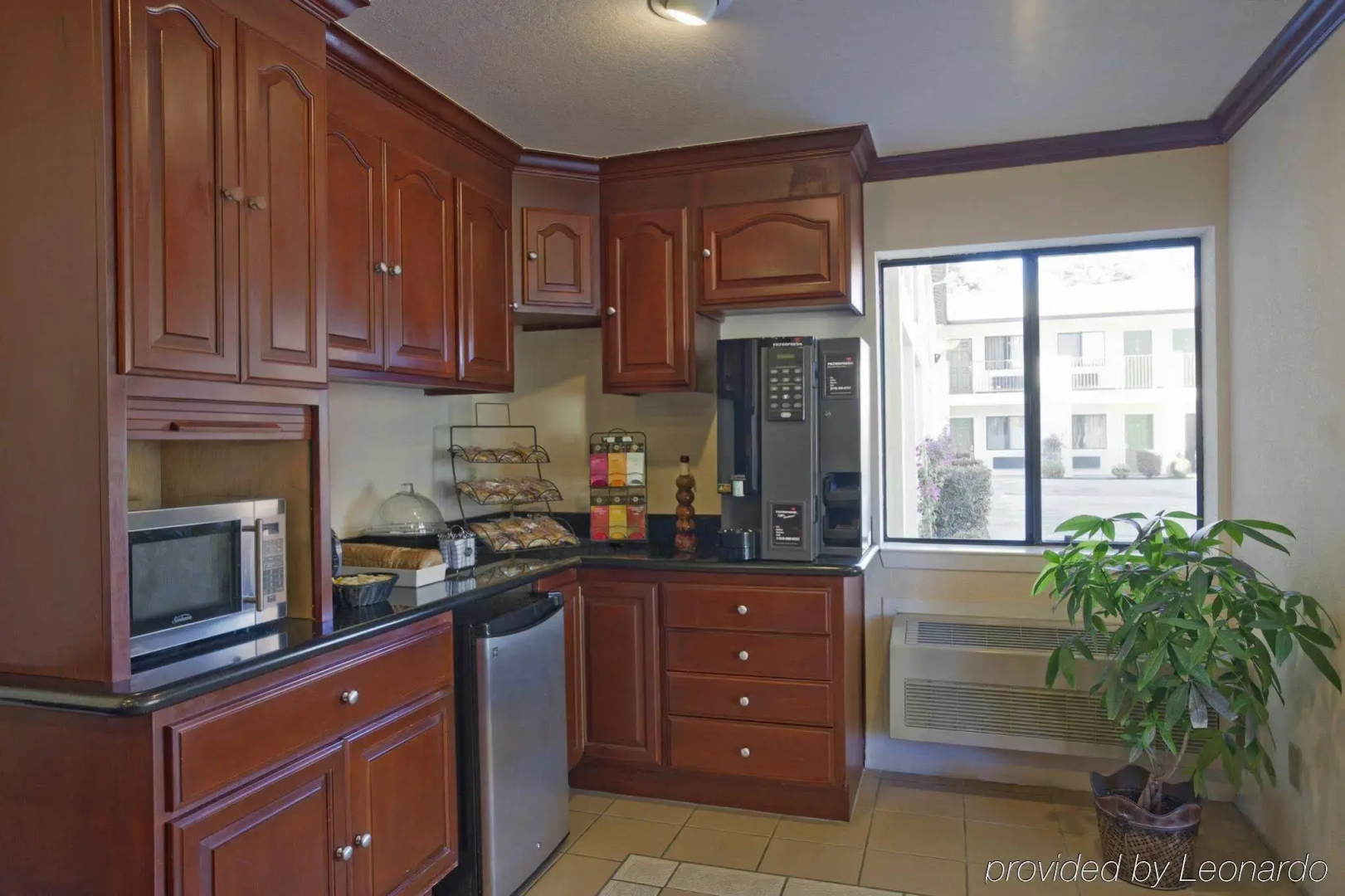 Americas Best Value Inn & Suites - Wine Country
