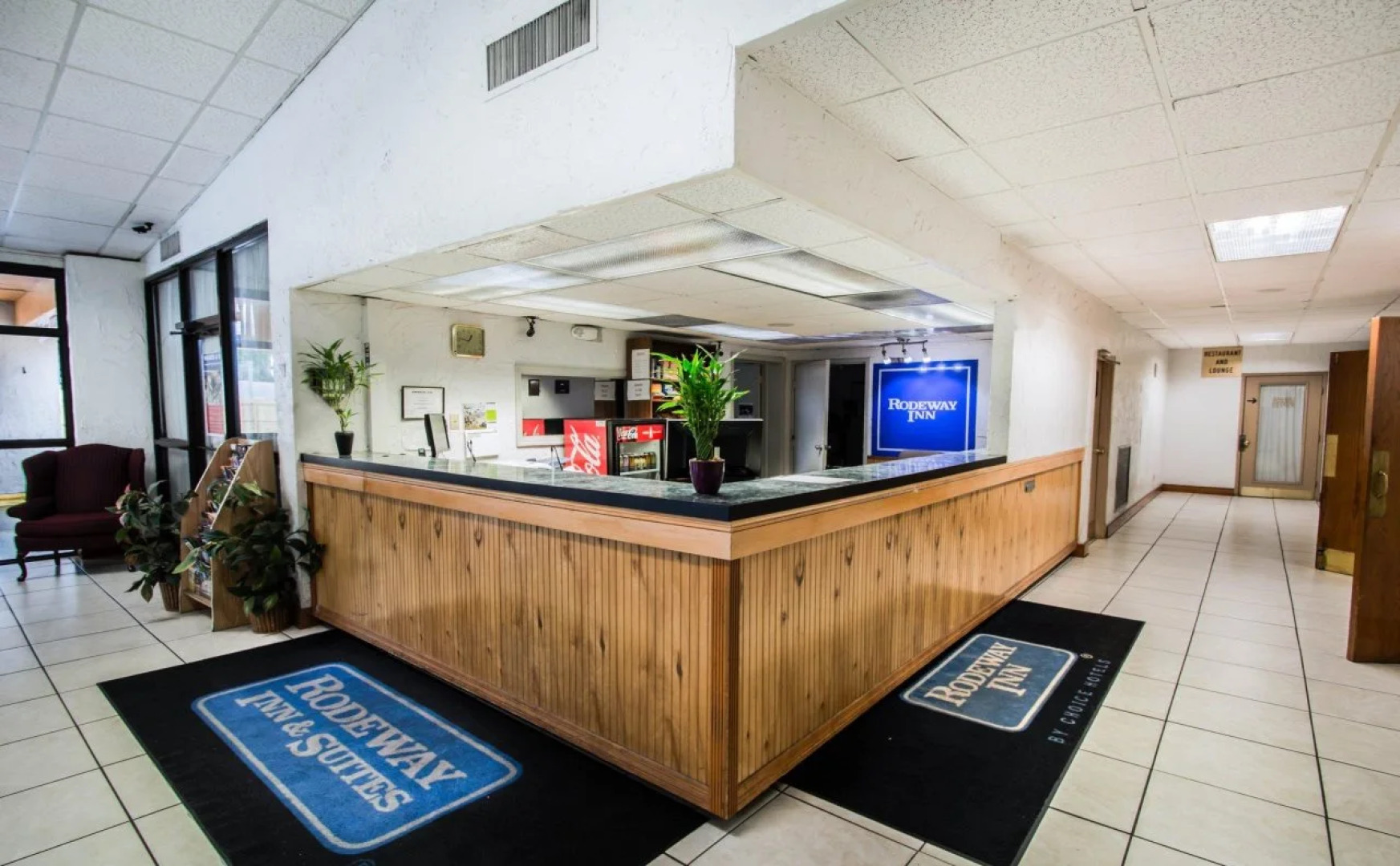 Rodeway Inn & Conference Center