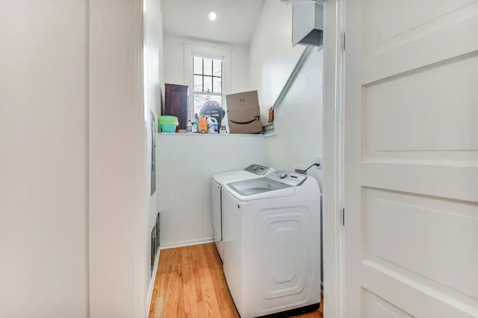 Elizabeth City Home w/ Fire Pit < 1 Mi to Downtown