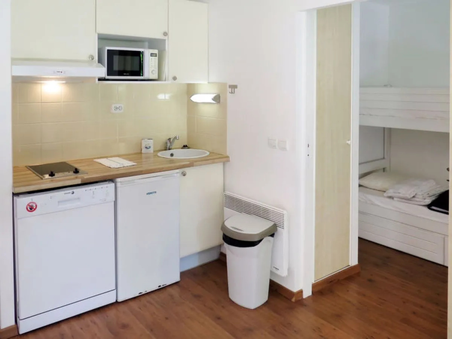 Les Cottages du Lac 215S