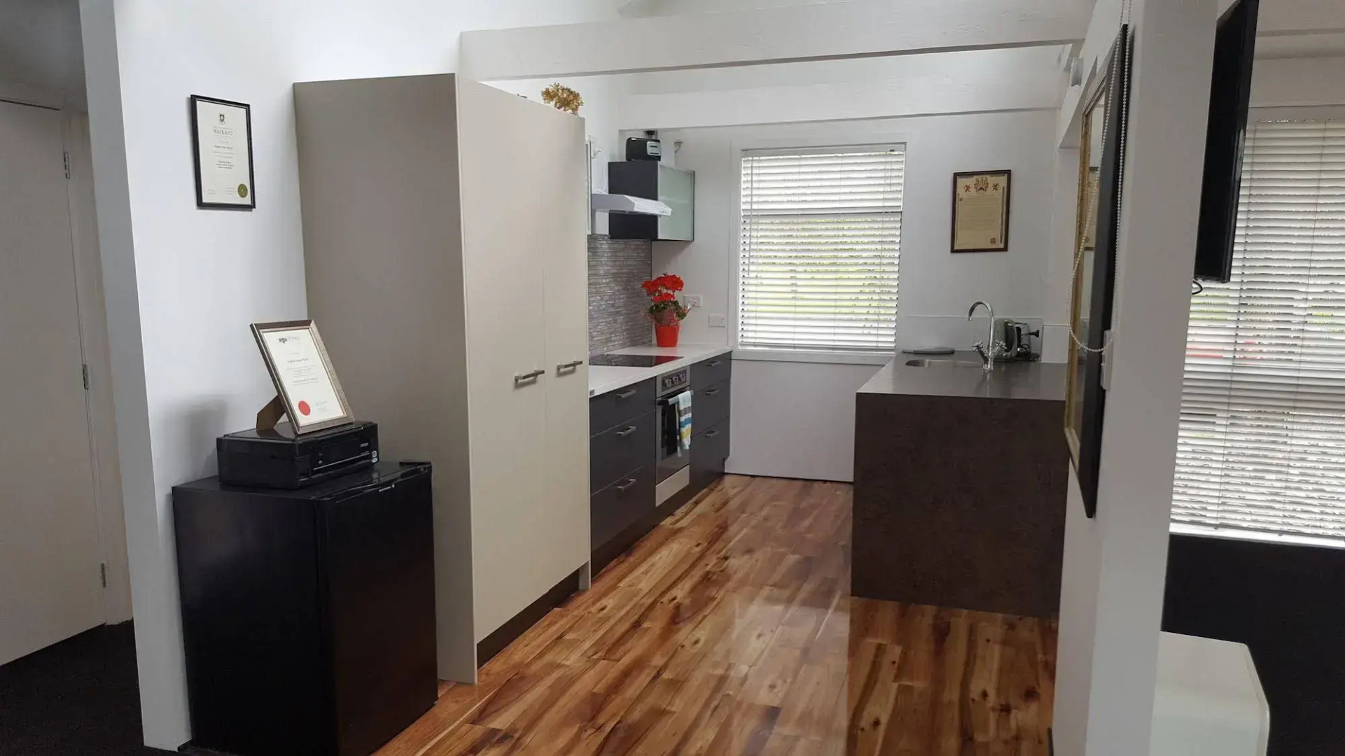 A bit of New York in Whanganui HOME STAY